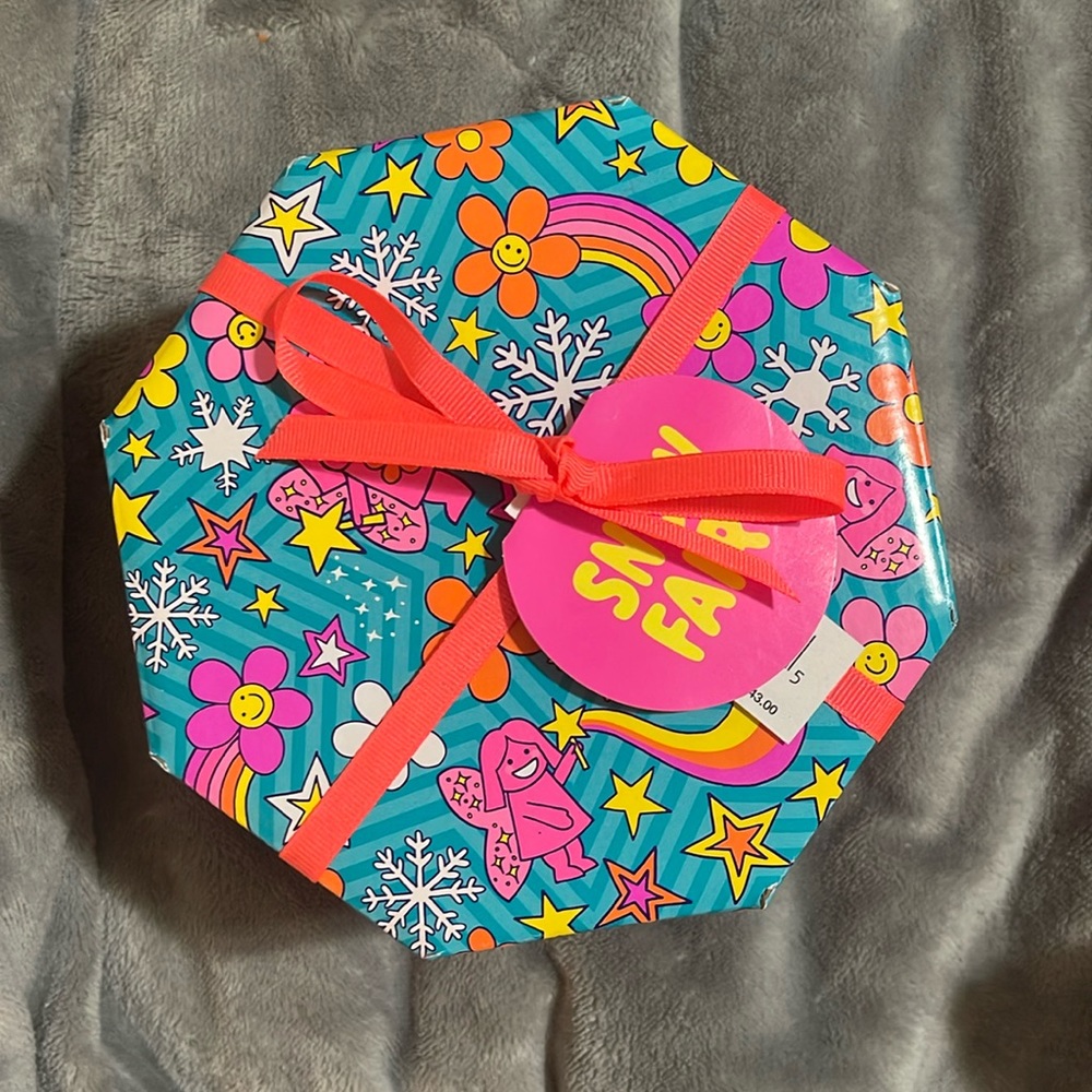 Lush snow fairy gift set
